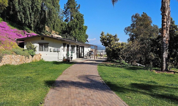 La Mesa House | Private Detatched Guest House in Mt. Helix
