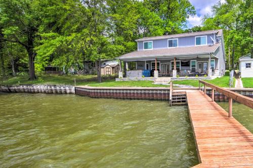 Carolyn Estates House | Private Dock and Boat House Lakefront Mabank Home