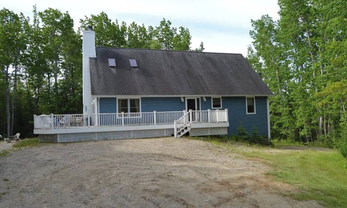 Columbia Falls House | Private Downeast Home in the woods