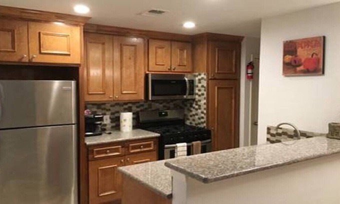 Southeast Houston House | Private Duplex #4 Centrally Located/HOU/Pasadena