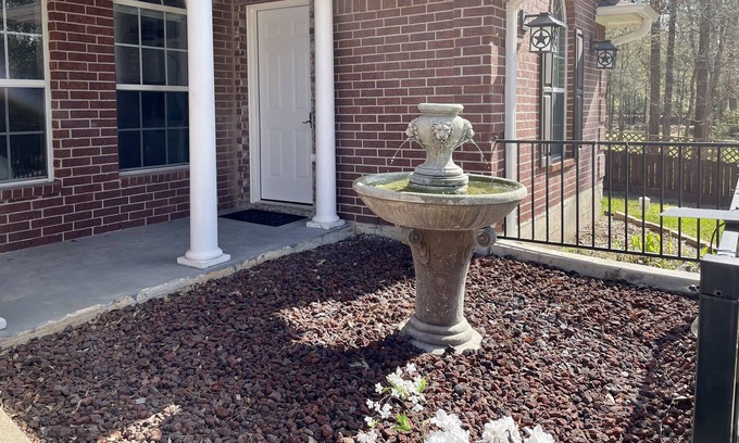 Montgomery Cottage | Private Duplex in the Forest w/ Fire Pit, Patio and Garden View near Lake Conroe