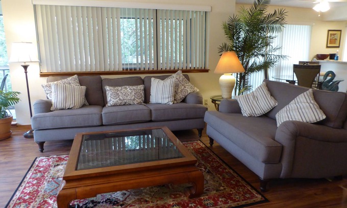 Hunt Club Condo | PRIVATE ENTRANCE - PGA Resort Golf Villa - Water & Golf Views