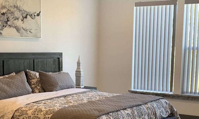 Lakeview House | 🌤Private Entrance!! Spacious Room in Soap Lake!