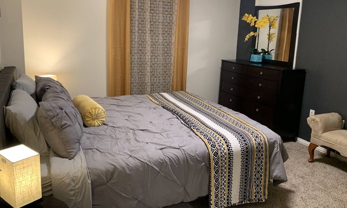 Bedford Apartment | Private Entry *Entire Unit* 1bed 1bath