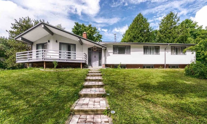Caledon House | Private Estate Home In Caledon Ontario! *6 Acres*