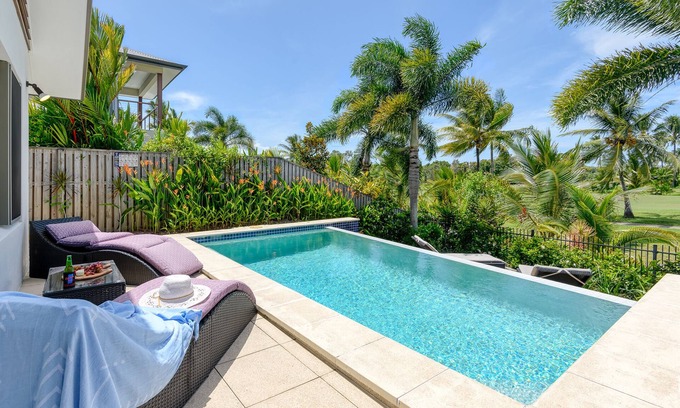 Craiglie House | Private family home in gated estate overlooking golf course with heated pool
