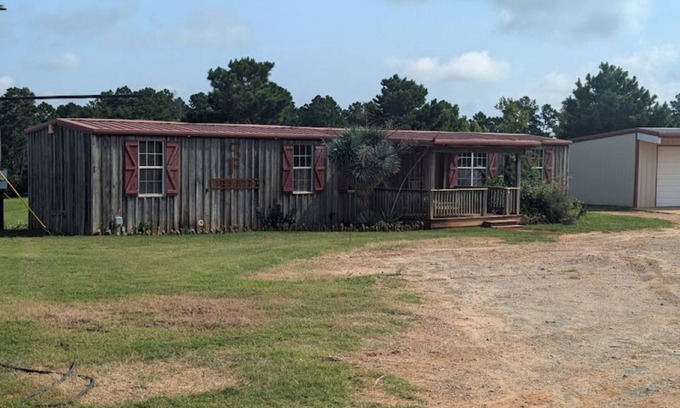 Anderson County House | Private Fishing on Longhorn Ranch with Beautiful Views sleeps 6