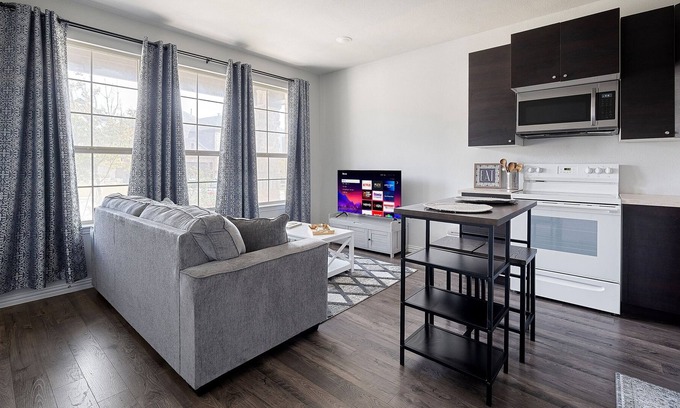Weston House | Private Frisco Studio | Come Stay with Us!