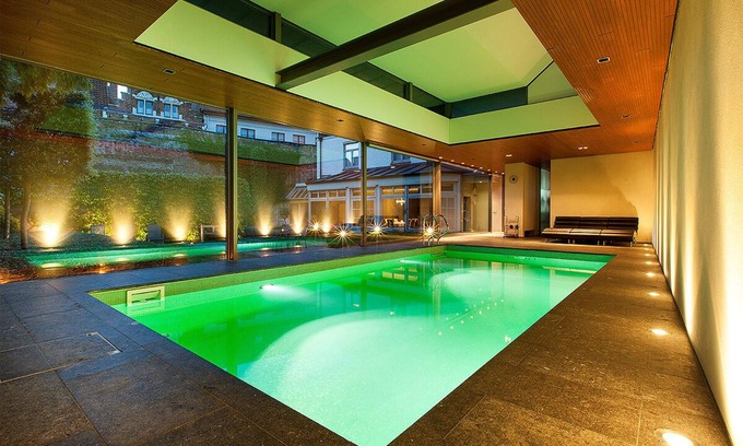Historical Center Bruges House | private garden and indoor pool in heart of Bruges
