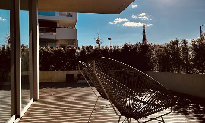 Carvoeira Apartment | Private Garden Apartment-Belas Country Club
