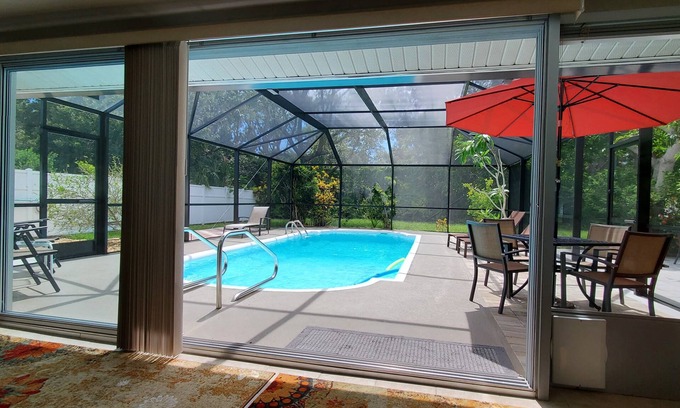 Gulf Gate Estates House | Private heated pool home 2 miles to Siesta Key
