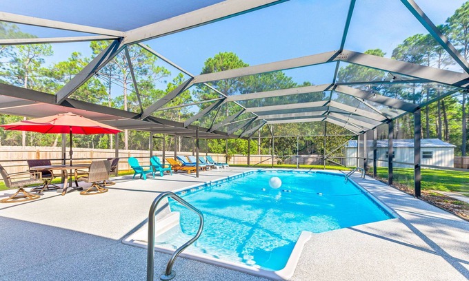 Navarre House | Private Heated Salt Pool, 3 Kings, Near Beach