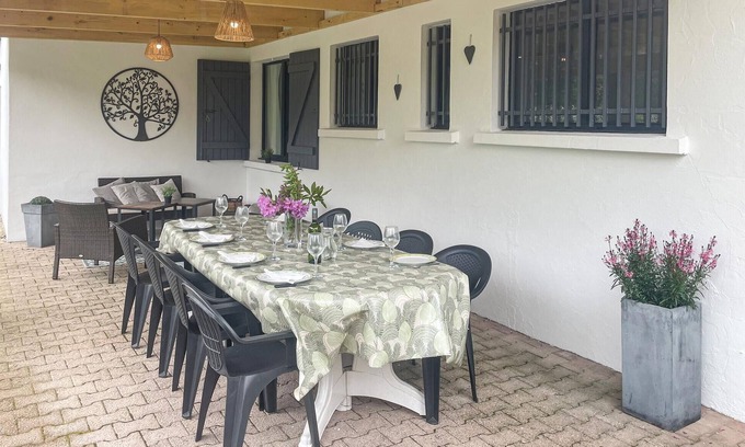 Le Porge House | Private home at the beach