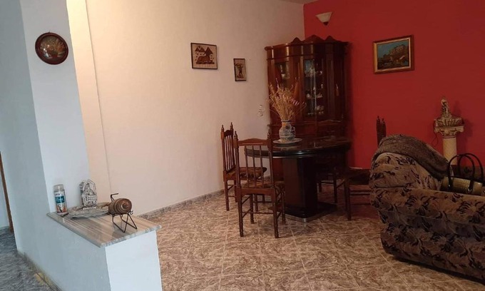 Tirana House | Private home & hotel