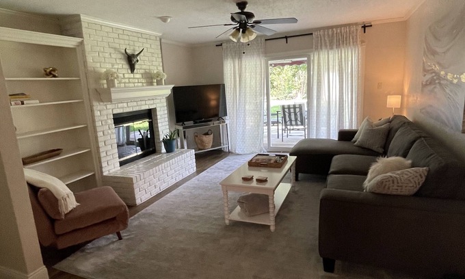 Irving House | Private Home in the Middle of Dallas/Ft. Worth
