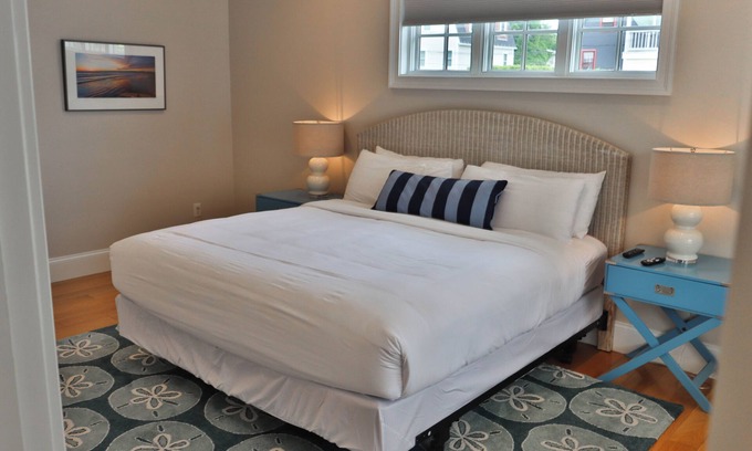 Fifth Ward Condo | Private Home Near Beaches, Mansions, Ocean Drive