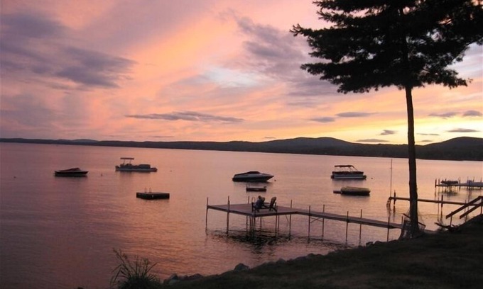 Thompson's Point House | Private Home on Thompson Point Sebago Lake with Private Beach