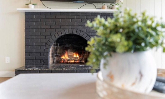 Chilliwack Proper Village West House | Private home stay