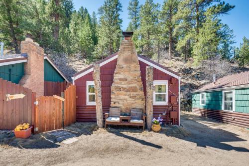 Drake House | Private Hot Tub and Deck Romantic Getaway in Drake