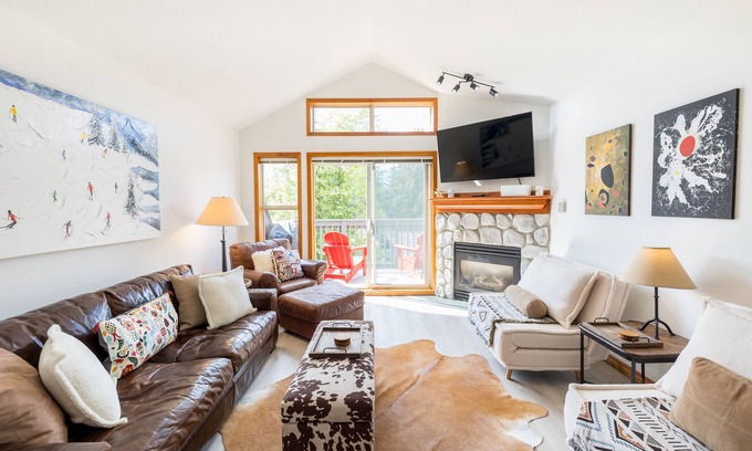 Upper Village House | Private Hot Tub, Ski Trail Access, Free Parking & Shuttle