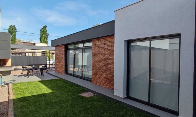 Lujan de Cuyo House | Private House/Garden, Grill and Sunsets in Mendoza!