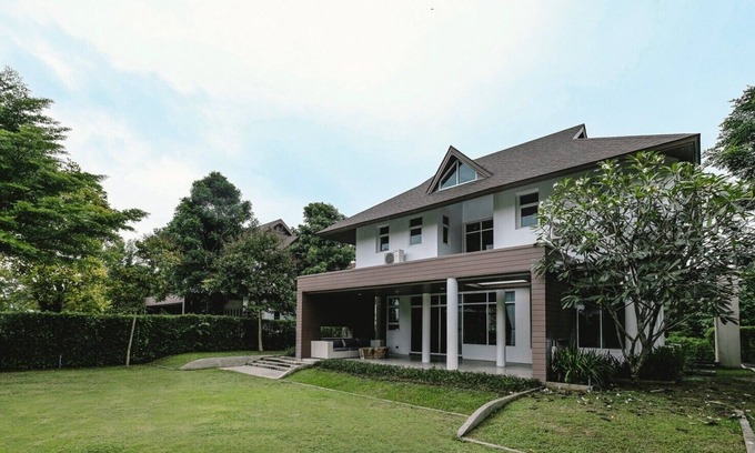 Khanong Phra House | Private House surrounding with nature - 5 min to Bonanza Exotic Zoo