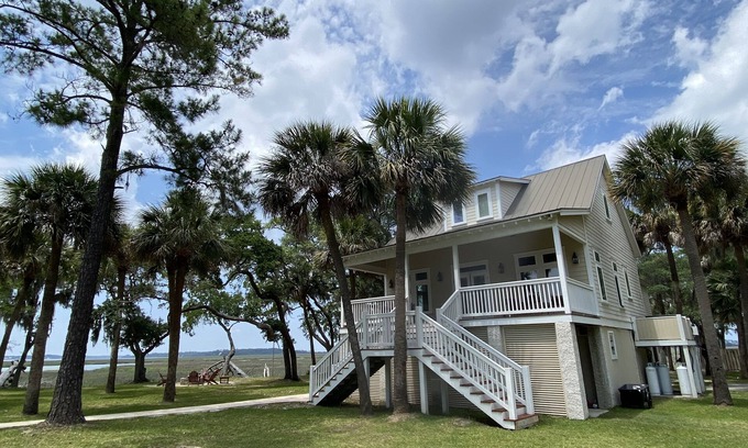 Okatie House | PRIVATE ISLAND - 110 Acres in SC