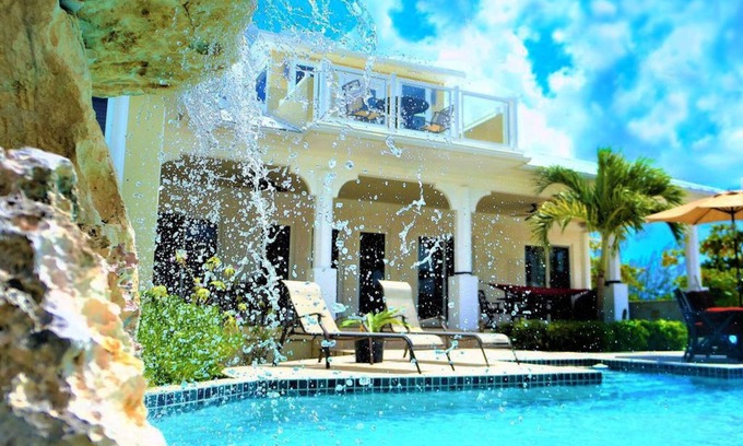 Whitby House | Private Island Luxury Beachfront Estate with Pool, & Free Concierge!