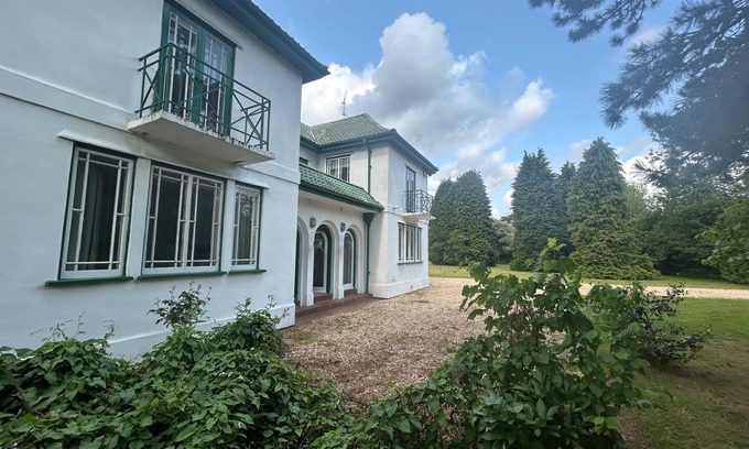 North Hykeham House | Private Lincoln Retreat - 4 Bedroom House