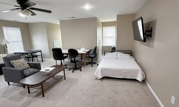 Marietta Apartment | Private Loft Apartment · Private Guest Home