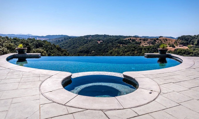 Templeton House | Private & luxurious hilltop house w/private pool & spa, surrounded by wineries!