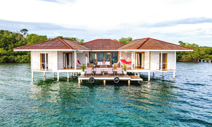 Bocas del Toro House | Private Luxury Over the Water Bungalow