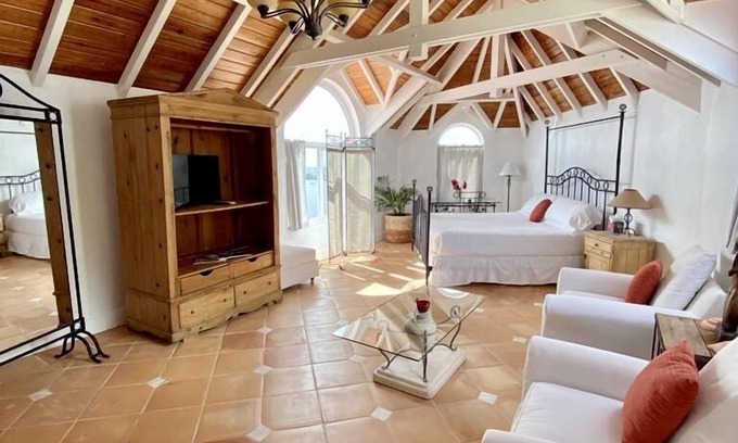 Les Terres Basses Villa | Private luxury villa with 2 bedrooms - Maison de Miki