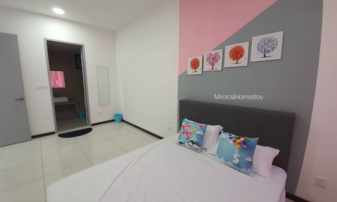 Kampung Bagan Dalam Condo | ❤️ Private Master Bedroom | 2 Pax | Luminari ❤️