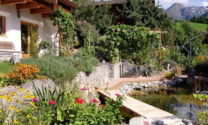 Kauns Apartment | Private, modern apartment with private terrace and breathtaking views
