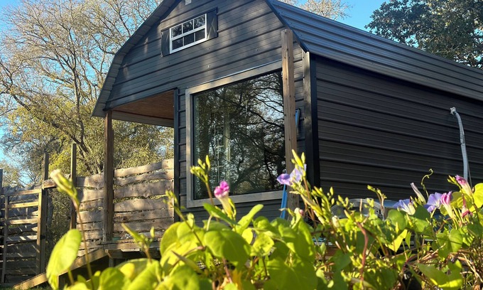 Cedar Creek House | Private Modern Barn Stay on 2.5 acres