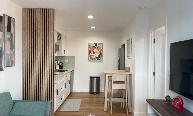 North San Jose House | Private Modern Spacious 1B1B 2 beds - Prime Location