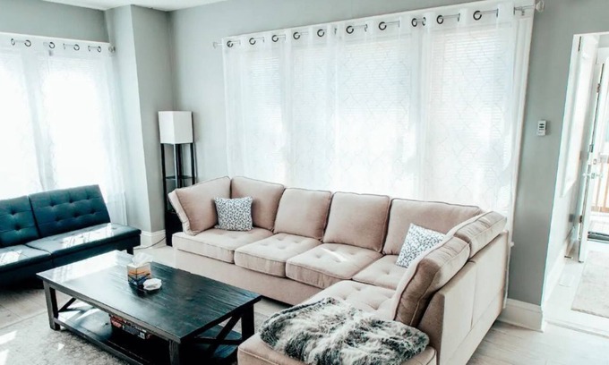 Utica House | Private Modern Two Bedroom Sunset Getaway!