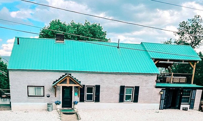 North Adams House | Private mountain top Chalet, a short walk to Mass Moca. .