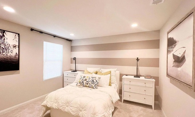 Victorville House | Private nice room in Victorville
