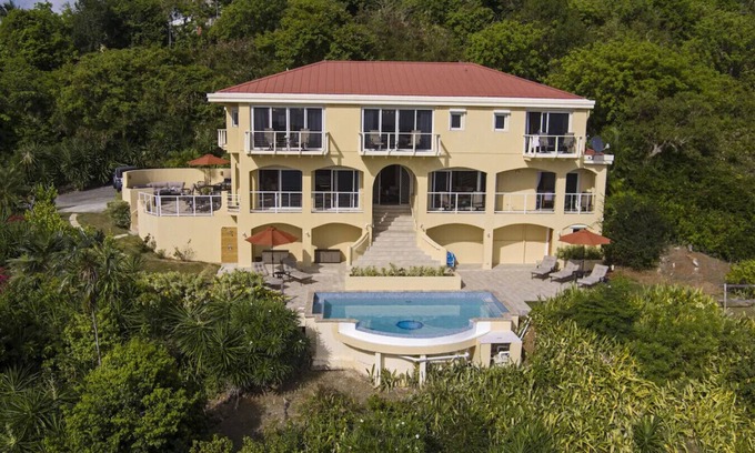 Estate Little Saint Thomas Villa | Private Oceanfront Villa with Beach Access: Siren's Song