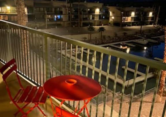 Bullhead City House | Private Oasis Condo with River views across from Laughlin