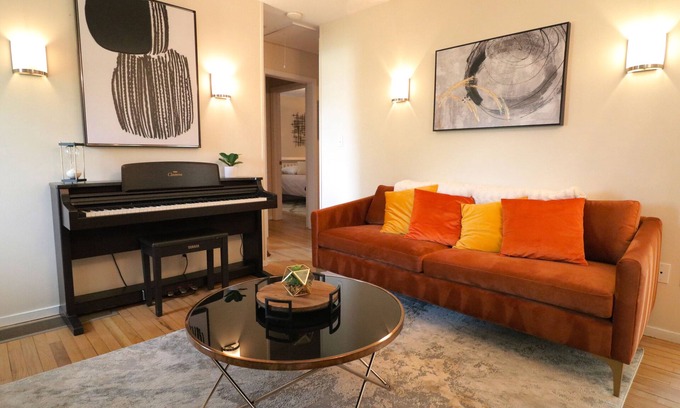 Princeton House | PRIVATE OASIS RANCH IN TOWN PRINCETON