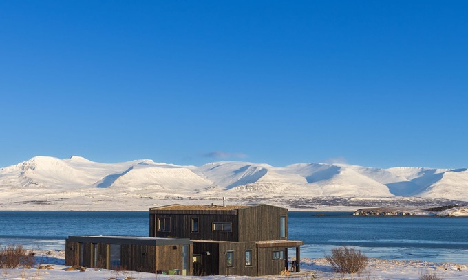 Kjosarhreppur Villa | Private oceanfront paradise, northern lights immersion and wildlife