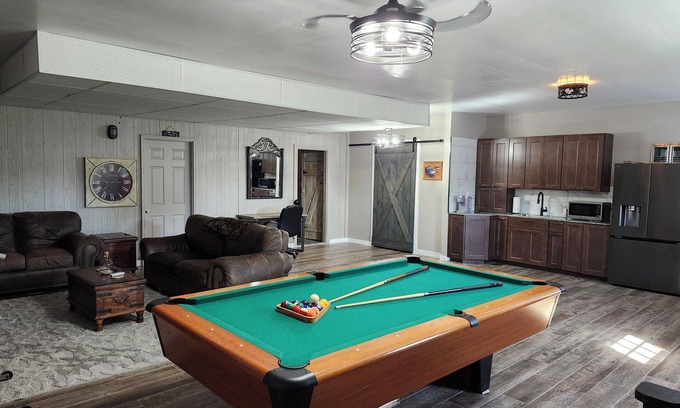 Smithville House | Private, peaceful and very secluded!