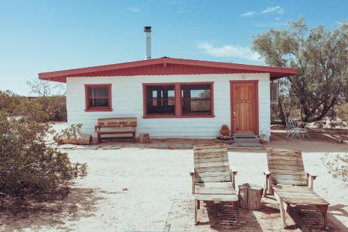 Joshua Tree House | Private, peaceful cabin in North Joshua Tree