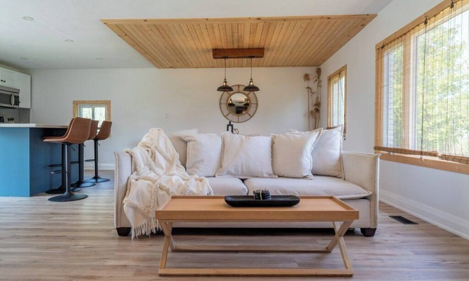 Carrying Place Cottage | Private PEC Retreat w Games Roomn