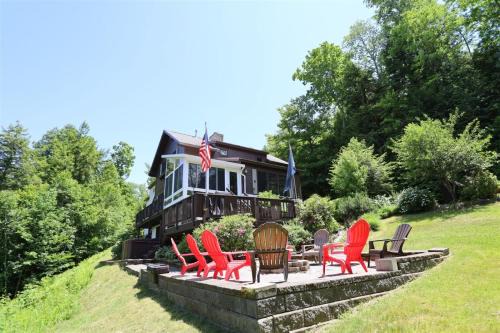 Thornton House | Private Pet Friendly 4 Bedroom Deluxe Vacation Home, Close To Waterville Valley Resort! - Wv68t