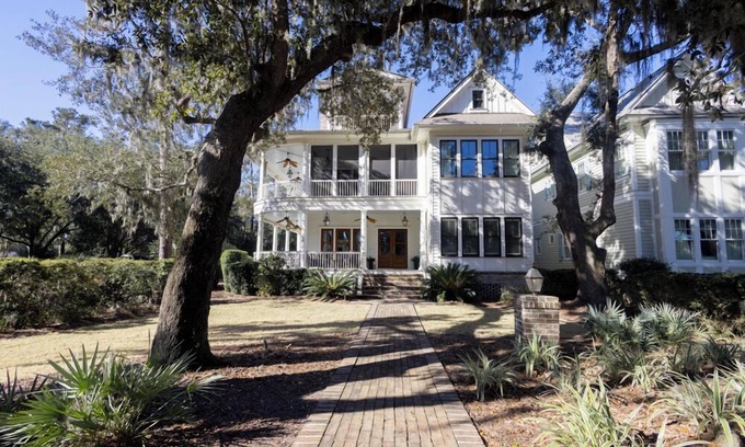 Palmetto Bluff House | Private Pool, Game Room, Elevator, Garage!