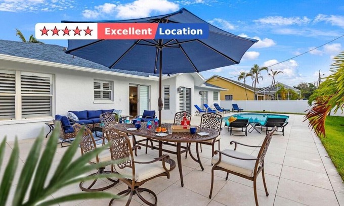 Naples Park House | Private Pool｜Near Beach｜Fenced Yard｜Outdoor Living